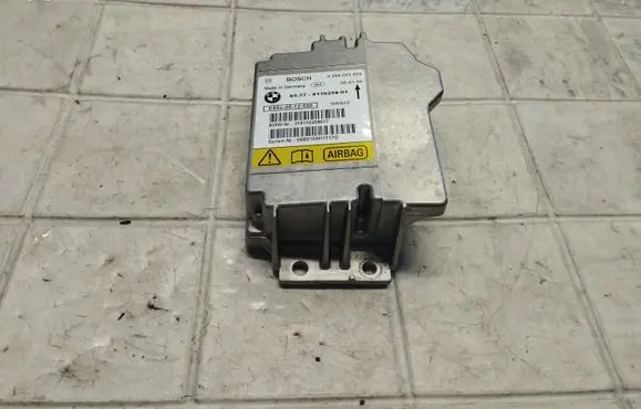 BMW 1 E81 E87 Airbag control unit/module 911025801 0285001532 319110258017