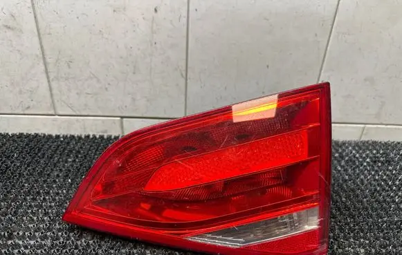 Audi A4 S4 B8 8K Tailgate rear/tail lights