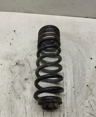 Mercedes-Benz ML W164 Rear coil spring