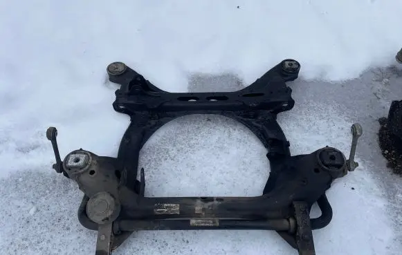 Audi Q7 4L Front subframe