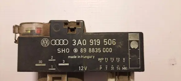 Coolant fan relay
