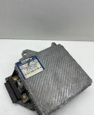 Mercedes-Benz E W210 Engine control unit/module A0165457632 04240009
