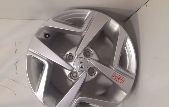 Hyundai i10 R15 alloy rim 52910K7100