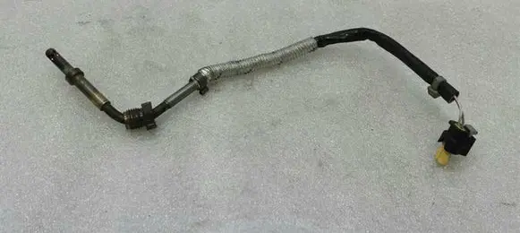 Mercedes-Benz S W221 Lambda probe sensor A0081533728