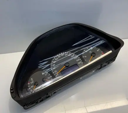 Mercedes-Benz E W210 Speedometer (instrument cluster) A2105402911 110080063008 2105402911