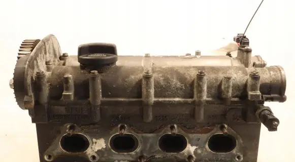 Volkswagen Polo IV 9N3 Engine head 036103373AM
