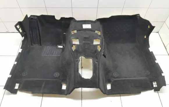 BMW 5 E60 E61 Front floor carpet liner 6968879 960300 108668879