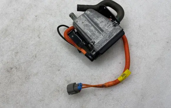Tesla Model S Coolant heater 102868900C 3310042 5556W