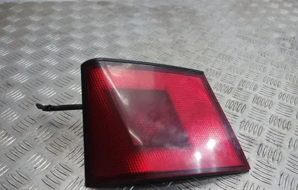 Mitsubishi Carisma Tailgate rear/tail lights 29200102