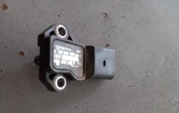 Ford Galaxy Air pressure sensor 038906051B 0281002399