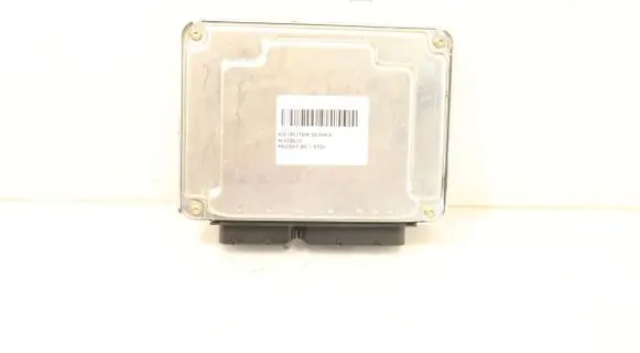 Volkswagen PASSAT B5.5 Engine control unit/module ECU