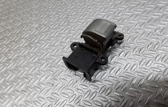 Honda CR-V Electric window control switch M20013