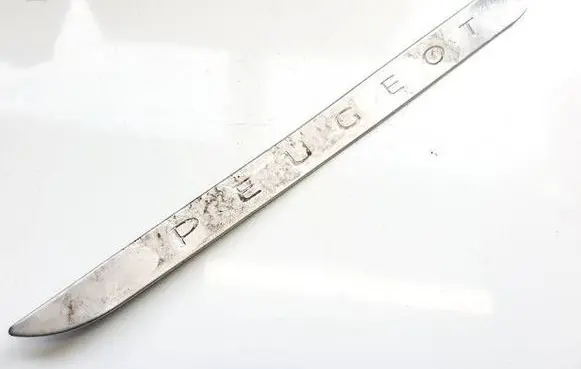 Peugeot 208 Front sill trim cover 9675541480