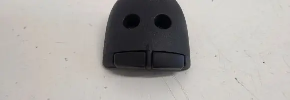 Steering wheel buttons/switches
