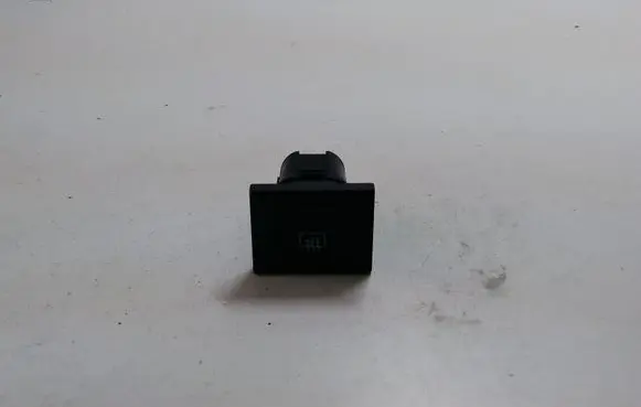 Windscreen/window heater switch