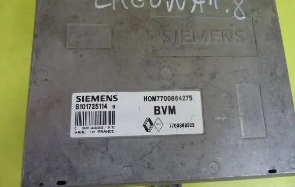 Renault Laguna I Engine control unit/module HOM7700864275 S101725114