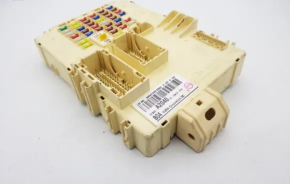 KIA Ceed Fuse module 91950A2040