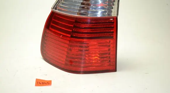 BMW 5 E39 Rear/tail lights 6902531 18072001 0720010700