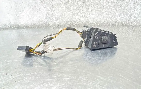 Opel Insignia A Steering wheel buttons/switches 13268686 12990A2M12