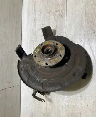 Volkswagen Golf VII Front wheel bearing hub 