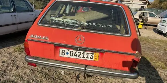 Mercedes-Benz W123 Truck tailgate 