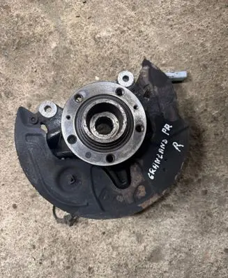 Opel Grandland X Front wheel hub C3F