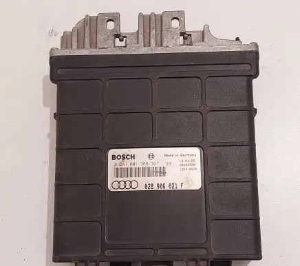 Audi A4 S4 B5 8D Engine control unit/module 028906021F 0281001366