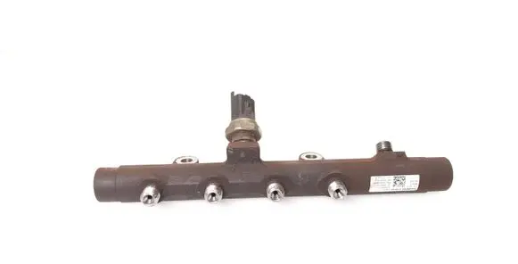 Nissan Qashqai Fuel main line pipe H8200296867 8200815617
