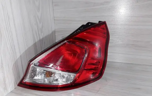 Ford Fiesta Rear/tail lights C1BB13404A