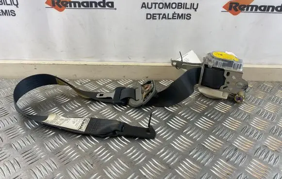 Subaru Forester SG Front seatbelt