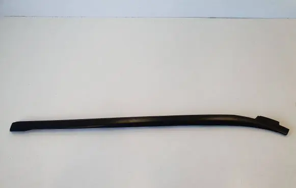 BMW 4 F36 Gran coupe Windshield trim 7285927 5131