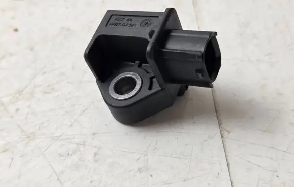 Hyundai Ioniq Airbag deployment crash/impact sensor 95920F2000 200702 S0001EE3