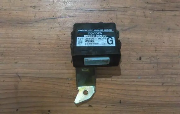 Toyota Avensis T250 Other control units/modules 8996005020 35600-16337