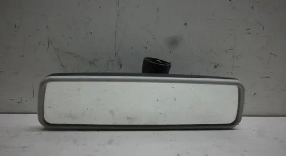 Rear view mirror (interior)