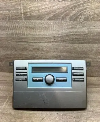 Toyota Corolla Verso E121 Climate control unit 559000F030 MB1465700072