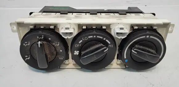 Toyota Avensis T250 Climate control unit 5590005120 MB1465700753