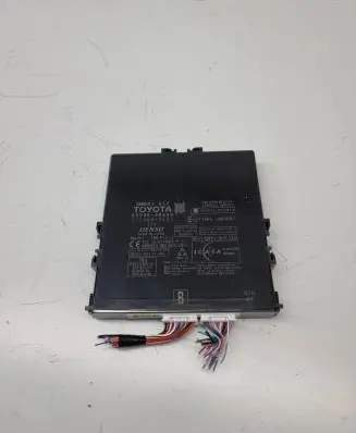 Lexus RX 450H Keyless (KESSY) go control unit/module 8999048680