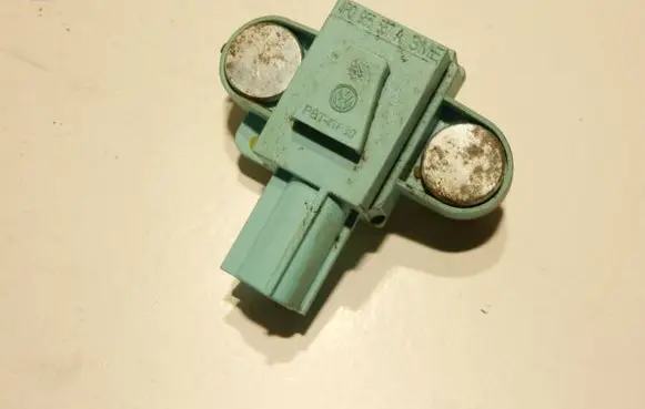 Audi A6 S6 C6 4F Airbag deployment crash/impact sensor 4F0955557A 5776