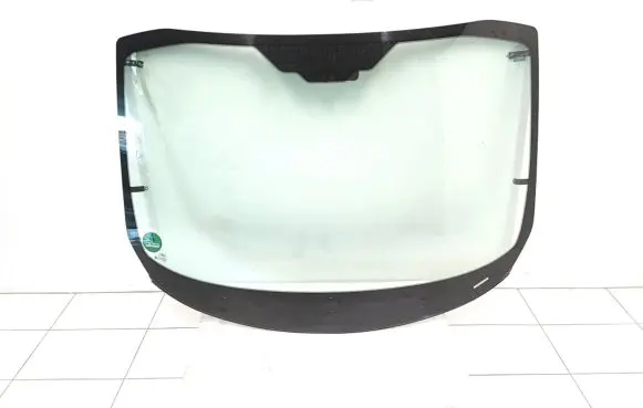Ford Tourneo Front windscreen/windshield window GK21-S03100-F
