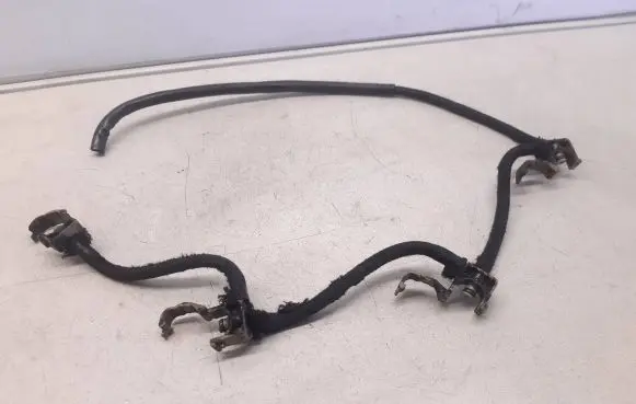 Mercedes-Benz C W204 Fuel return line/hose 