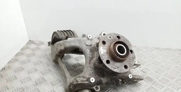 Audi Q5 SQ5 Rear wheel hub 8R0505435A