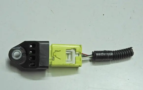 Toyota RAV 4 (XA30) Airbag deployment crash/impact sensor 89831-28020 7274JJJAL