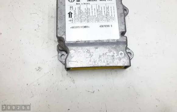 Skoda Octavia Mk2 (1Z) Airbag control unit/module 1K0909605T 5WK43412 05H020S2300