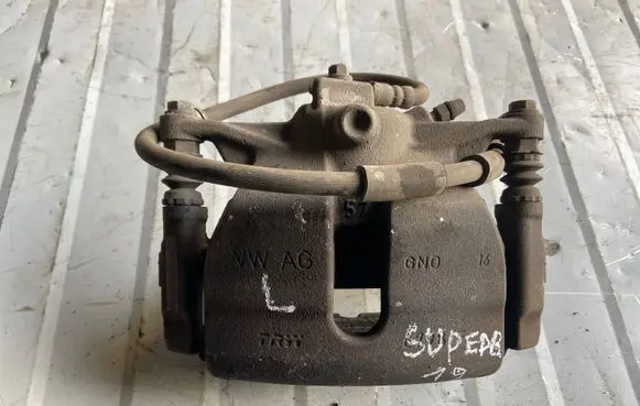 Skoda Superb B8 (3V) Front brake caliper