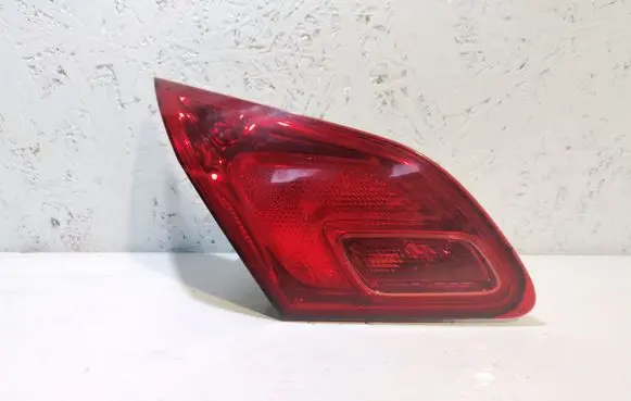 Opel Astra J Tailgate rear/tail lights