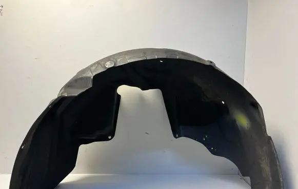 BMW M3 e92 Rear arch fender liner splash guards 7899818