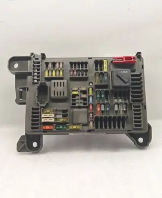 BMW X5 E70 Fuse box set 693168703 200907 919213693168703