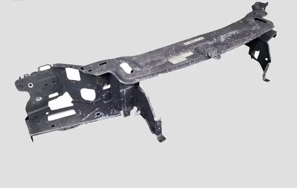 Volvo XC90 Top upper radiator support slam panel