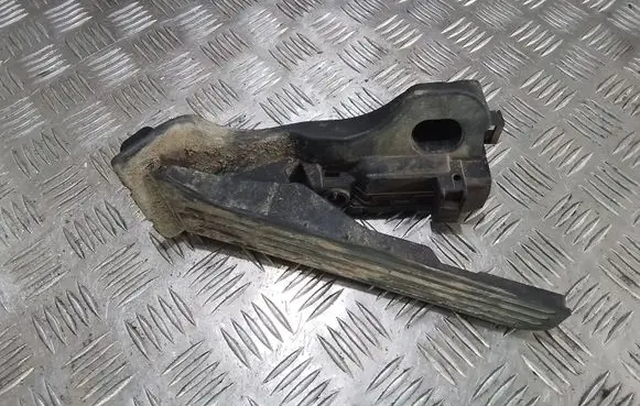 Volkswagen PASSAT B6 Accelerator throttle pedal 1K1721503L