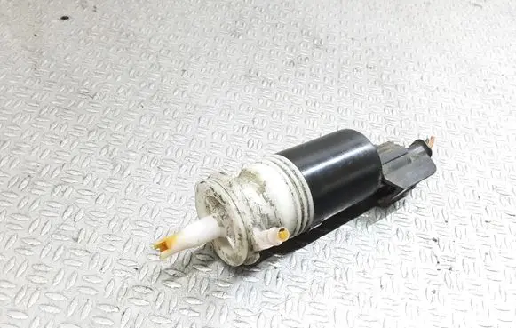 Chrysler Voyager Windscreen/windshield washer pump 